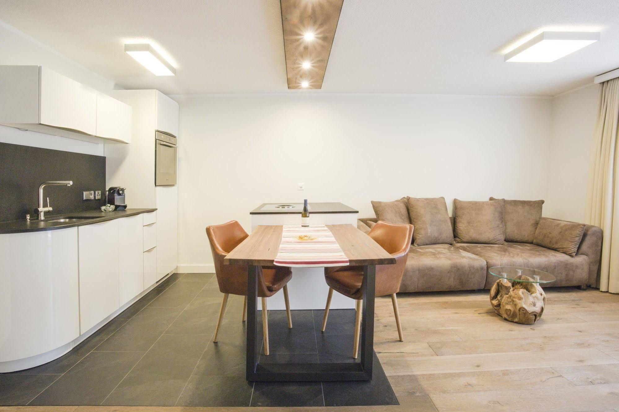 Haus Andorra Apartment Zermatt Ngoại thất bức ảnh