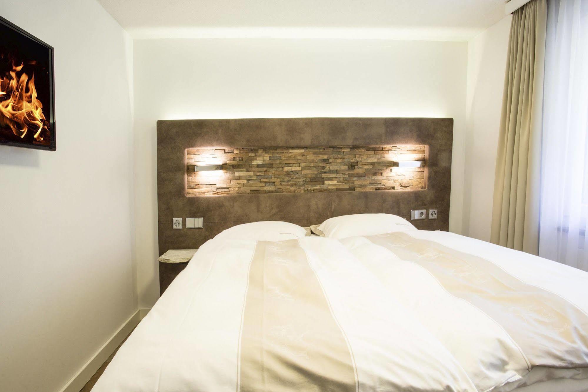 Haus Andorra Apartment Zermatt Ngoại thất bức ảnh